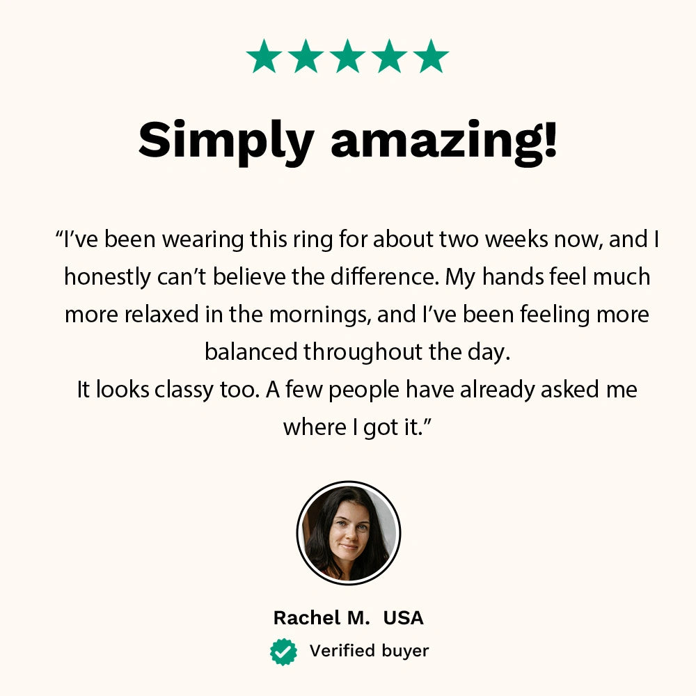 Customer review from Rachel M., USA, praising the Omlezo Magnetic Copper Ring for improved relaxation, balance, and stylish look