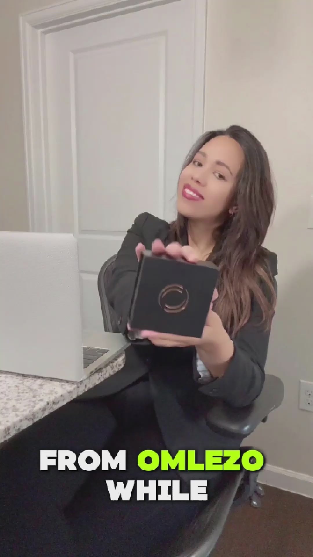 Influencer showcasing Omlezo rose gold magnetic copper ring in a lifestyle video