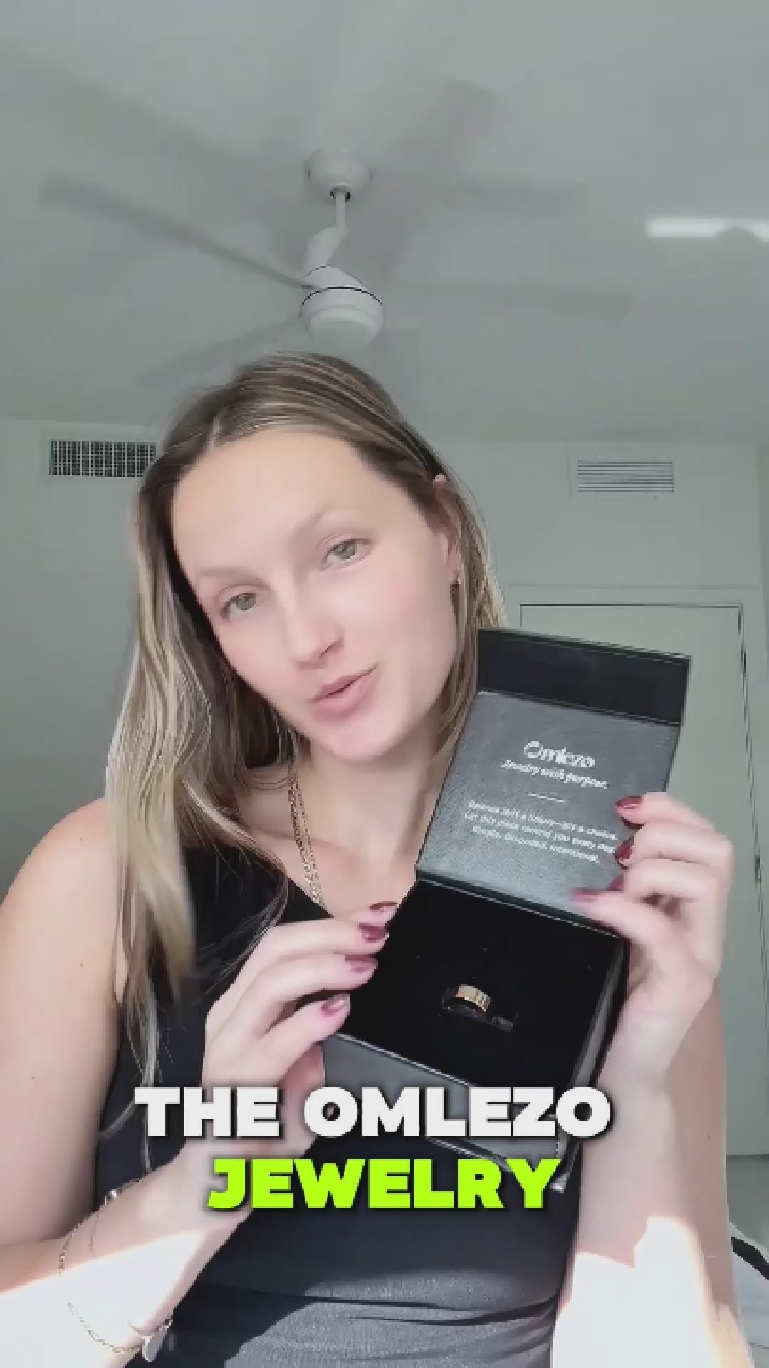 Influencer showcasing Omlezo gold magnetic copper ring in a lifestyle video